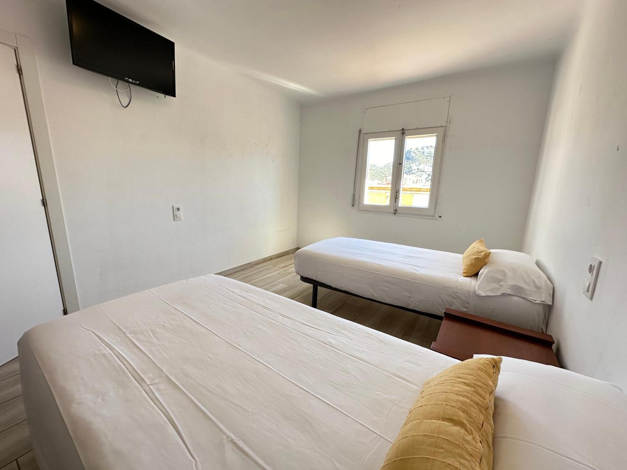Agi Gloria Rooms โรเซส ภายนอก รูปภาพ