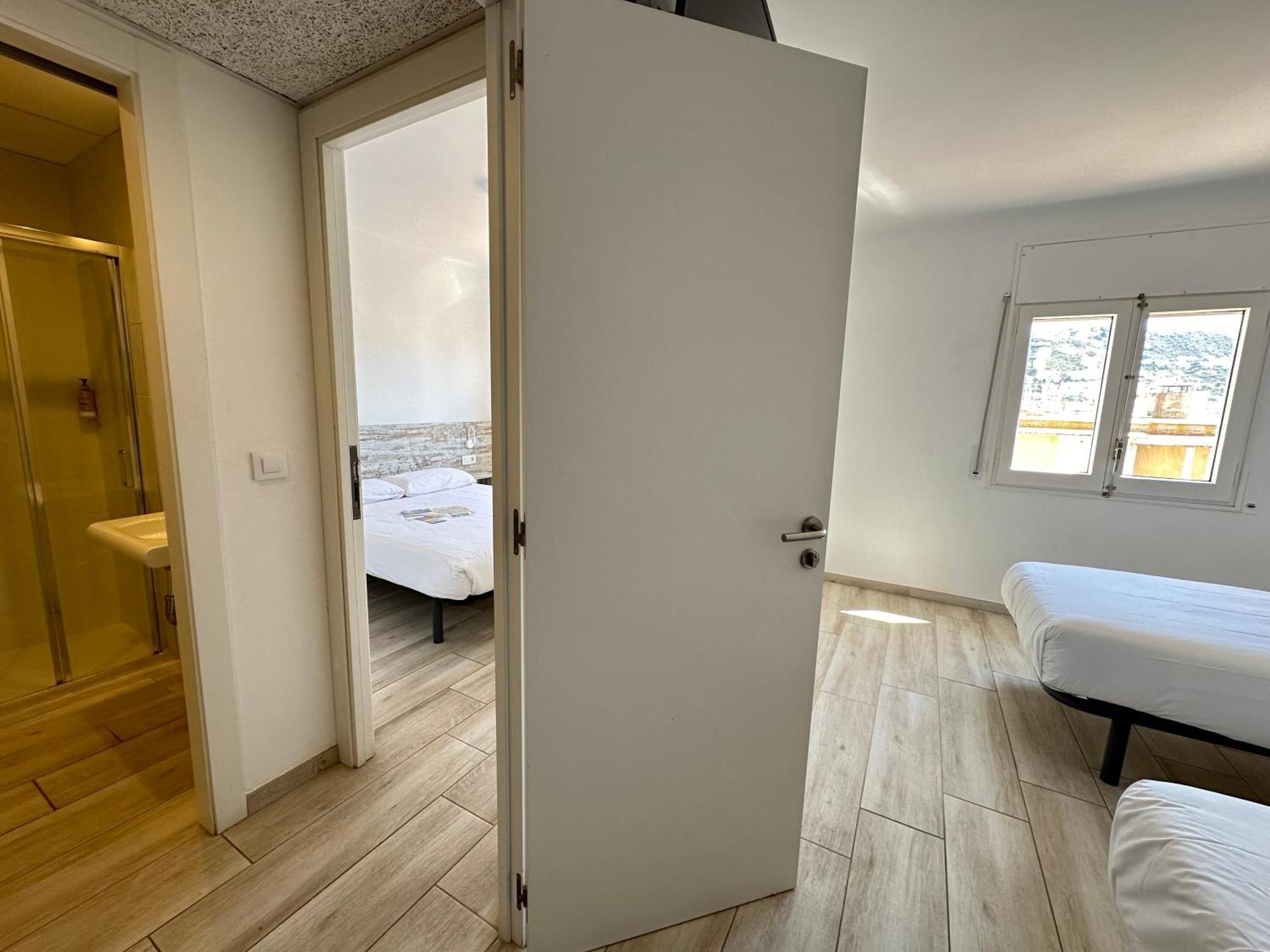 Agi Gloria Rooms โรเซส ภายนอก รูปภาพ